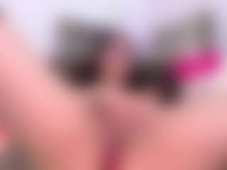 LauryMoons's Live Sex Cam Show
