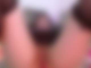 LauryMoons's Live Sex Cam Show