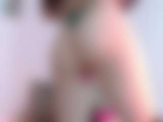 LauryMoons's Live Sex Cam Show