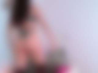 LauryMoons's Live Sex Cam Show