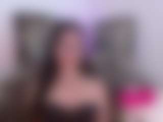LauryMoons's Live Sex Cam Show