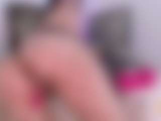 LauryMoons's Live Sex Cam Show