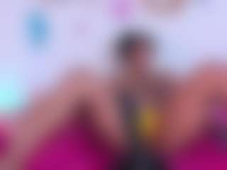 Live cam show with Tanisha-curly - Bikini on crypto-cams