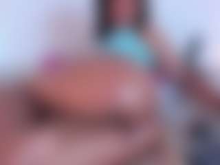 Live cam show with Tanisha-curly - Small Tits on madthumbs