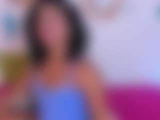 Live cam show with Tanisha-curly - BBW Small Tits on SxyPornLive