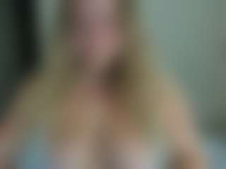 Live cam show with Beauty4AGent - Blue Eyes on Camsoda