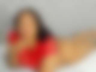 Live cam show with BRIYITHMENA - Lesbian on AdultVida.com