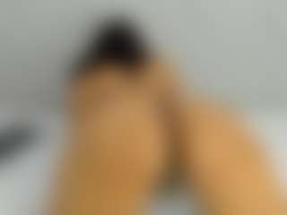 BRIYITHMENA's Live Sex Cam Show