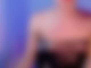 Live cam show with ChanellCastilla - Anal Toys on Soda Cam