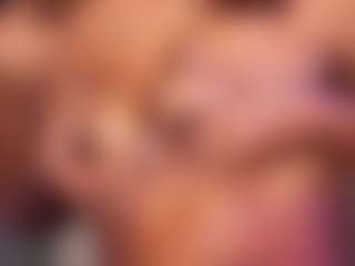 Live cam show with gretta-love - Facial Piercings on Gym Cam Girls