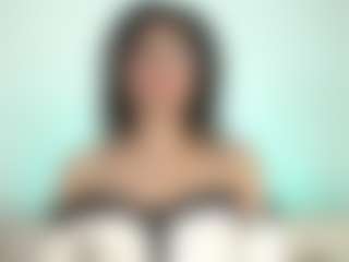 Live cam show with Varenka-ivanova - Horney on chickslive.net