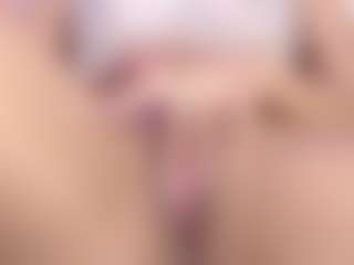 Live cam show with Varenka-ivanova - Dildo on hrnylive.com