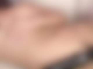 Live cam show with Varenka-ivanova - Granny on SpunkLive