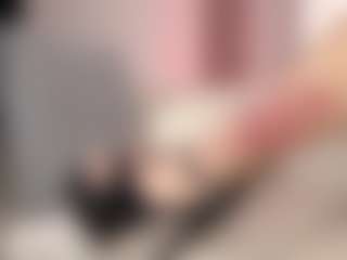 Live cam show with Varenka-ivanova - Horney on Lustler