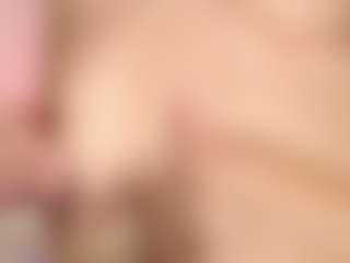 Live cam show with Varenka-ivanova - Creampie on sexylive.show