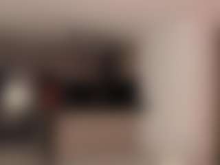 Live cam show with Varenka-ivanova - Old on CamwithHer