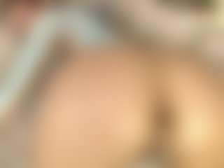 Live cam show with Varenka-ivanova - Trimmed Granny on sexylive.show