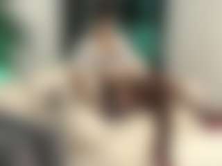 Live cam show with Varenka-ivanova - Teen (18+) on Stripli.com