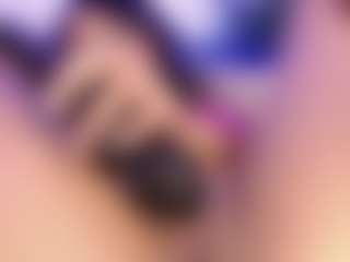 Live cam show with Varenka-ivanova - Green Eyes on Camsoda