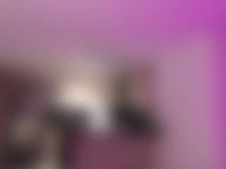 Live cam show with Varenka-ivanova - Small Tits Mature on TeamSkeetLive