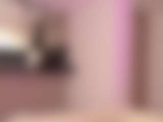 Live cam show with Varenka-ivanova - Mature Young Adult on Stripli.com