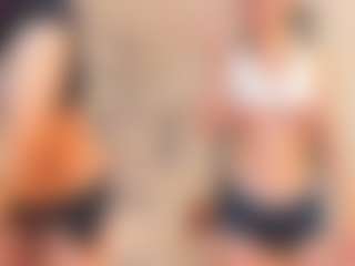 1munique's Live Sex Cam Show
