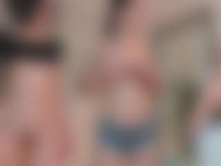 1munique's Live Sex Cam Show