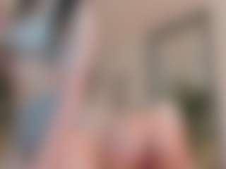 1munique's Live Sex Cam Show