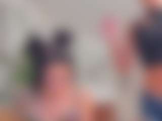 1munique's Live Sex Cam Show