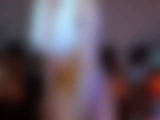 1munique's Live Sex Cam Show