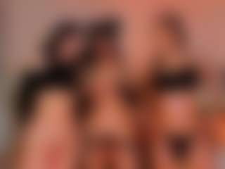 1munique's Live Sex Cam Show