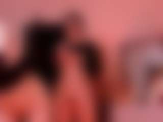1munique's Live Sex Cam Show