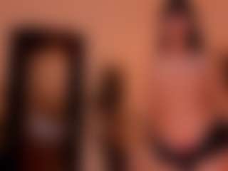 Live cam show with 1munique - Bedroom on SpankPalCams