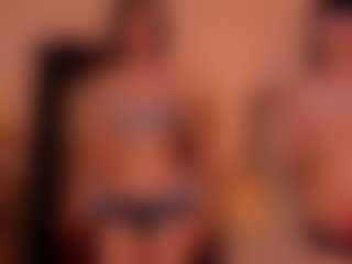 1munique's Live Sex Cam Show