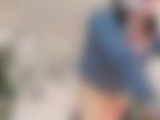 1munique's Live Sex Cam Show