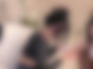 1munique's Live Sex Cam Show
