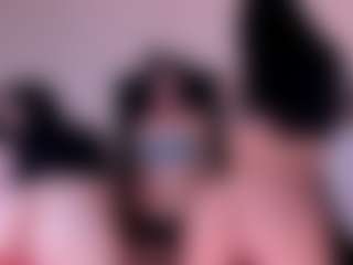 1munique's Live Sex Cam Show