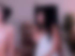 1munique's Live Sex Cam Show