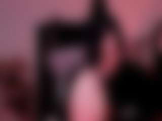 1munique's Live Sex Cam Show