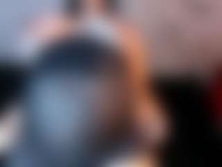 Live cam show with AnithaYork - Ass Bouncing on SxyPornLive