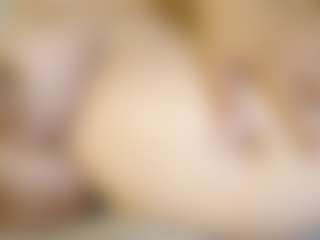 Live cam show with AnithaYork - Facial on Milfs Live