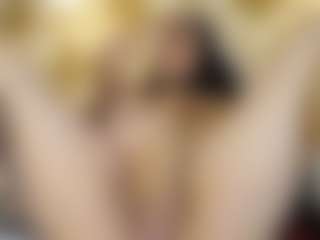 Live cam show with AnithaYork - BBW on madthumbs