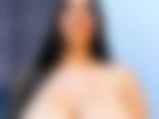 Live cam show with AnithaYork - Facial on Camsoda