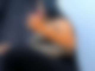 Live cam show with AnithaYork - Smoking on madthumbs