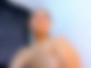 Live cam show with AnithaYork - Public on Hubzter Live