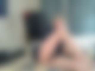Live cam show with DesireChristy - Mature on Cam Slut