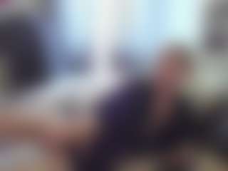 Live cam show with DesireChristy - Middle Aged on xDating