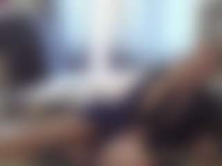 Live cam show with DesireChristy - Brown Hair on xDating