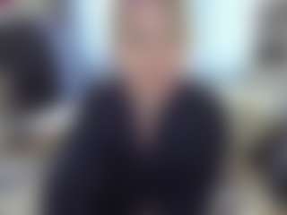 DesireChristy MILF webcam performer live streaming
