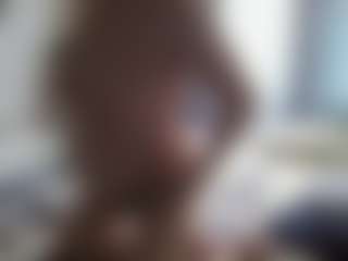 Live cam show with DesireChristy - College Mature on AdultVida.com